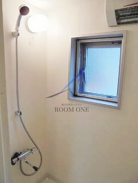バス・シャワールーム　シャワールームです。
