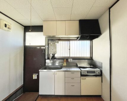 キッチン　現況優先・参考写真