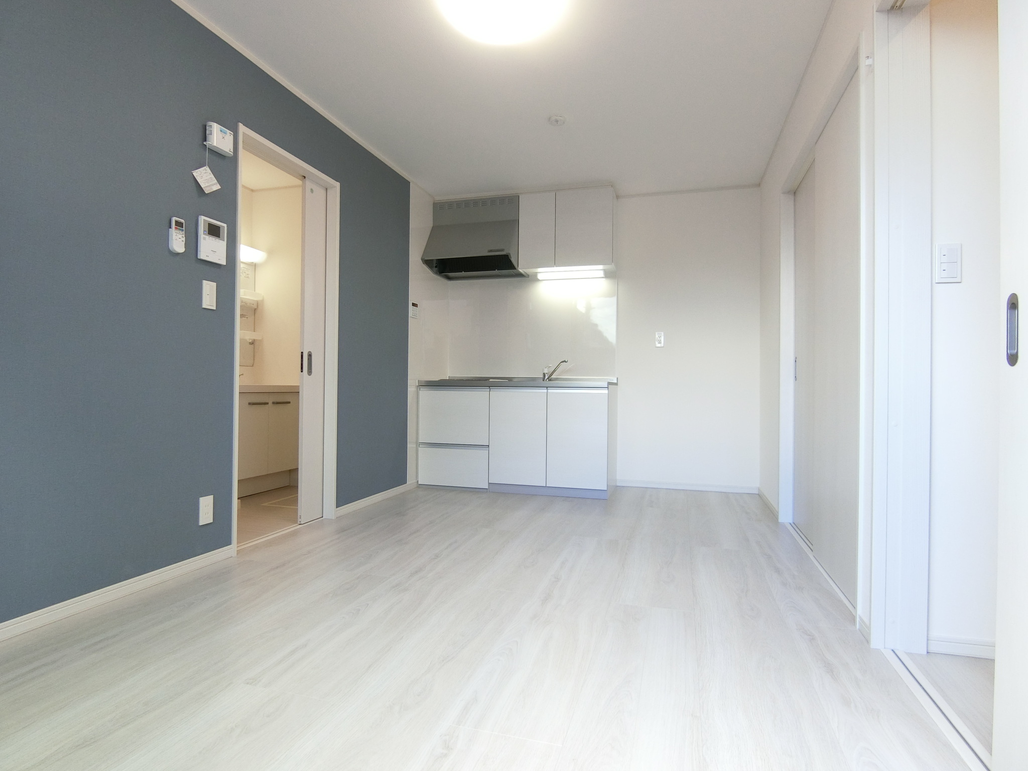 居室・リビング　１F別居室　　参考写真