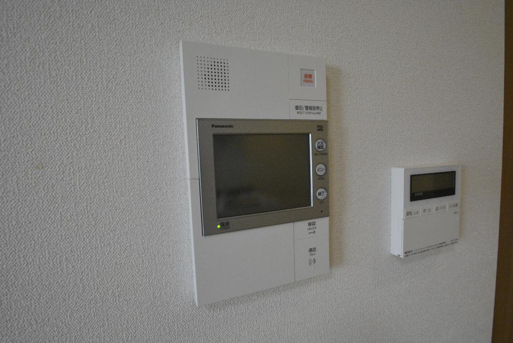 セキュリティ　カメラ付インターホン