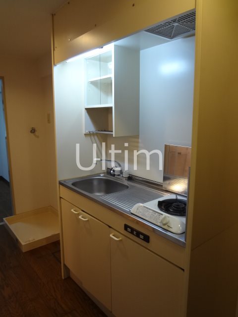 キッチン　別部屋のお写真です。ご参考までに！