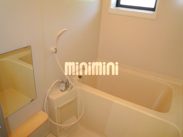 バス・シャワールーム　お風呂で疲れを癒してください。