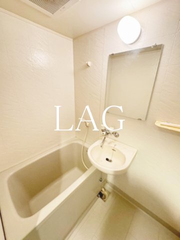 バス・シャワールーム　お風呂です。