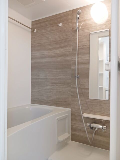 バス・シャワールーム