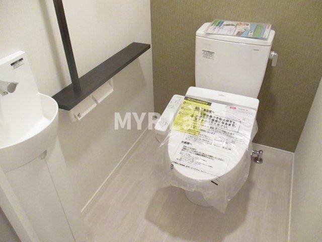 ＪＲ鹿児島本線 箱崎駅 徒歩2分 10階建 築10年のトイレ写真