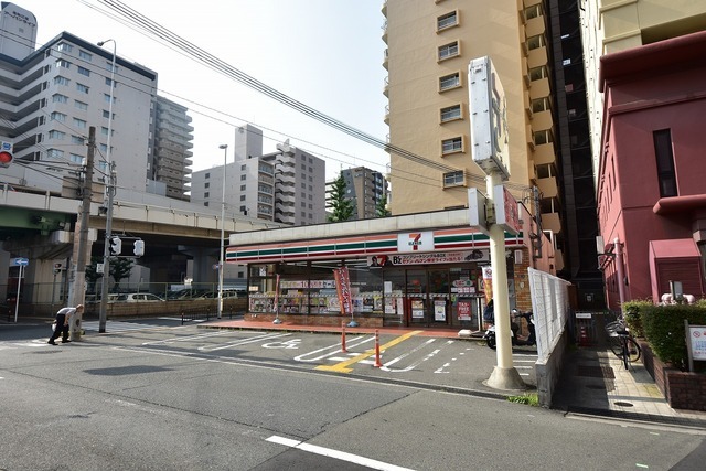 コンビニ　ローソン　江坂東店（コンビニ）まで414m