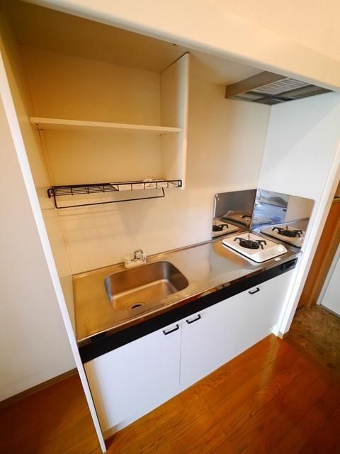 キッチン　★★作業台もしっかりあります★★