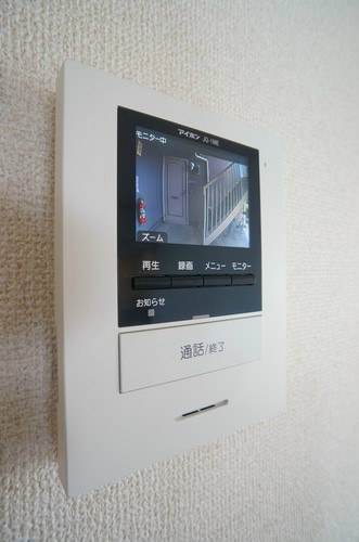 セキュリティ　事前に訪問者を確認してから対応できるので急な来客時も安心☆