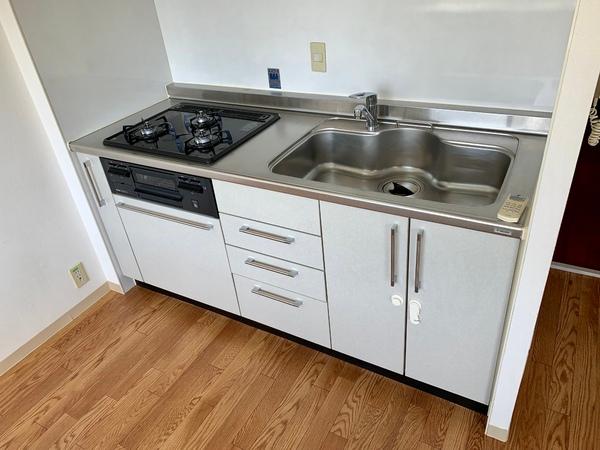 キッチン　便利なシステムキッチンです
