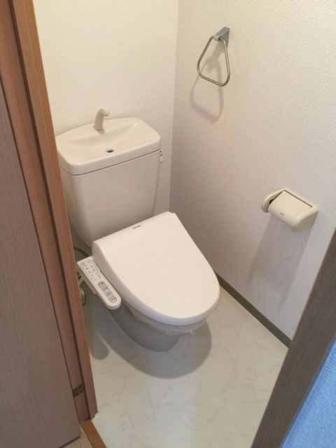 トイレ　トイレもきれいです