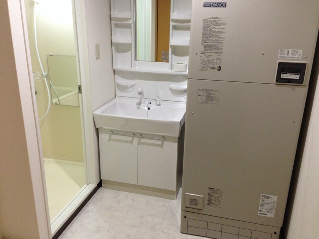 洗面設備　広い洗面スペース