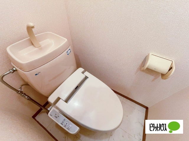 トイレ　別室写真です