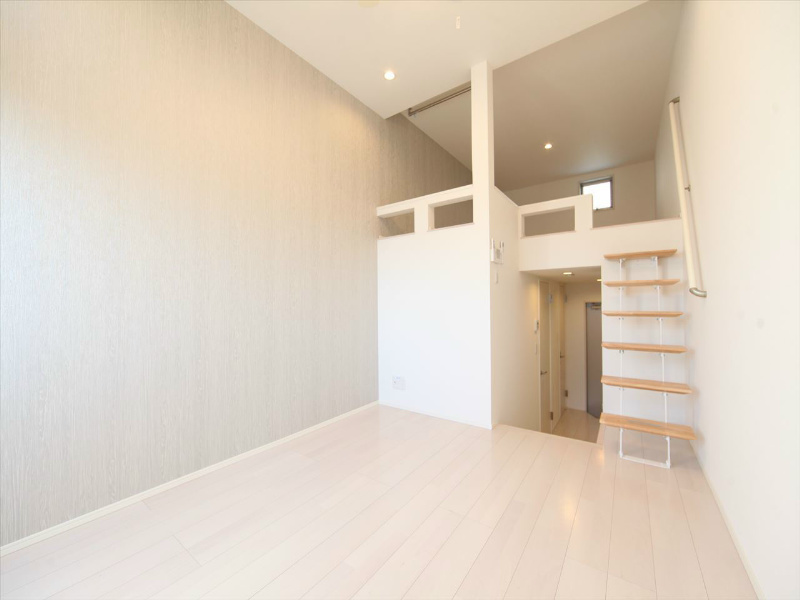 居室・リビング　洋室6帖　ロフト5.8帖（寝室にも使えます）イメージ写真