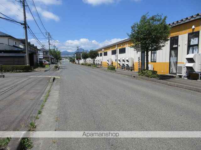 その他　周辺道路（その他）まで0m