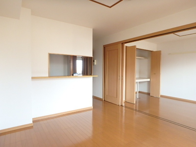 居室・リビング　図面と現状に相違がある場合には現状を優先