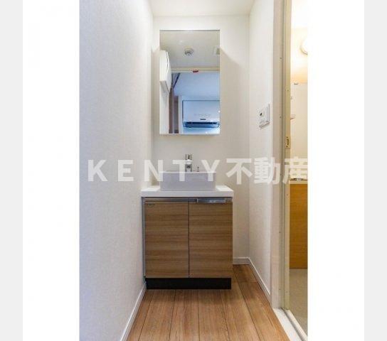 洗面設備　忙しい朝には欠かせない洗面所です