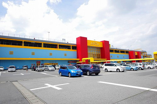 ショッピングセンター　ドン・キホーテドン・キホーテ　アピタ宇都宮店（ショッピングセンター）まで324m