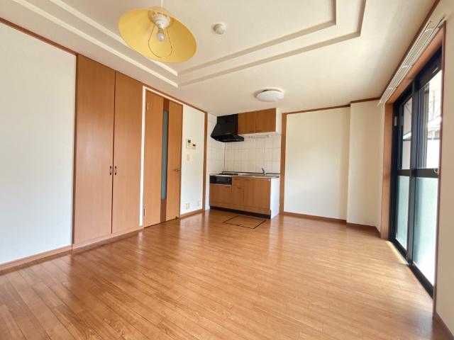 居室・リビング　リビング