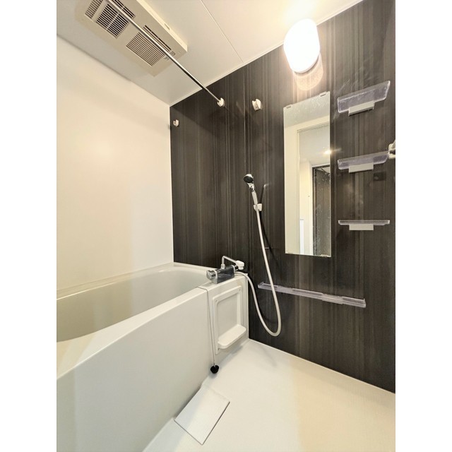 バス・シャワールーム　バス