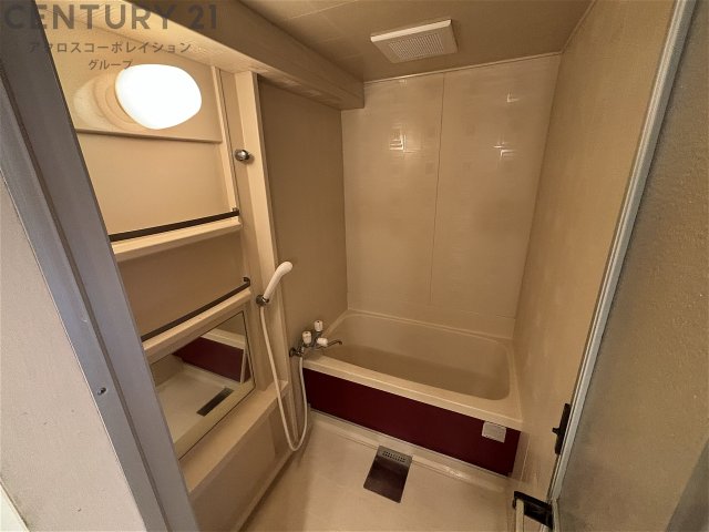 バス・シャワールーム　バストイレセパレートタイプでオススメ♪