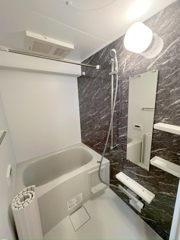 バス・シャワールーム　日々の暮らしに欠かせないお風呂です