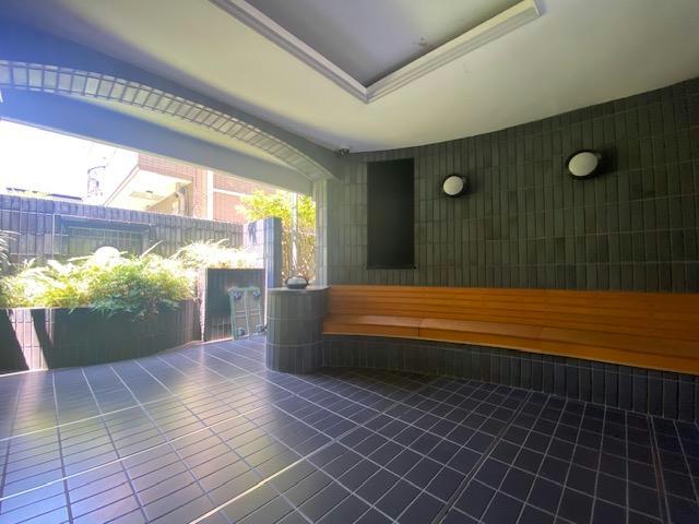 エントランス　エントランス部分