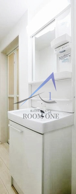 洗面設備　洗面台です。