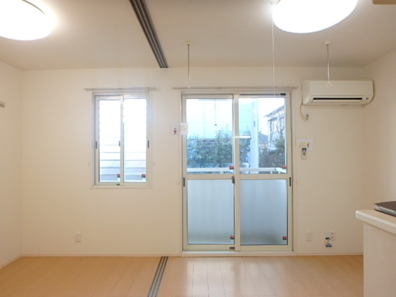 居室・リビング　図面と現状に相違がある場合には現状を優先