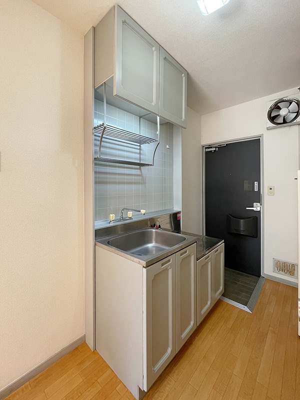 キッチン　別部屋同間取
