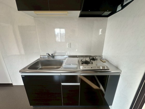 キッチン　※別部屋の写真です