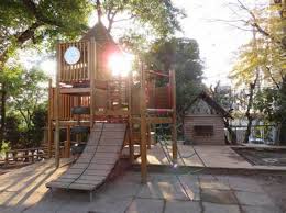 幼稚園・保育園　鴬谷さくら幼稚園（幼稚園・保育園）まで577m