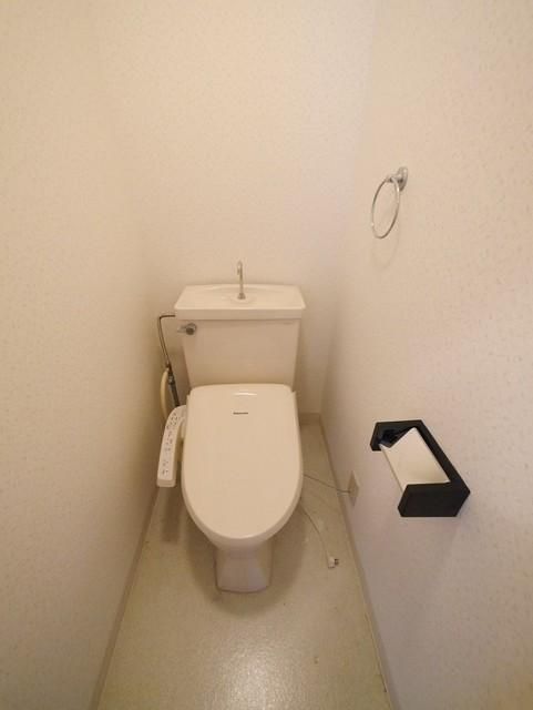 トイレ　★お部屋探しは株式会社タウンハウジング東京まで★