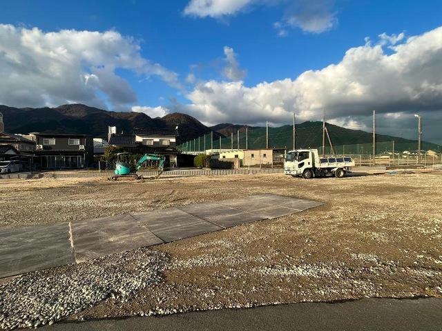 建物外観　建築中