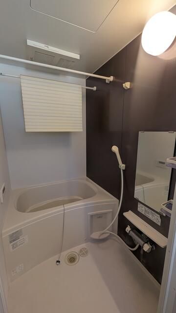 バス・シャワールーム　※別部屋参考写真