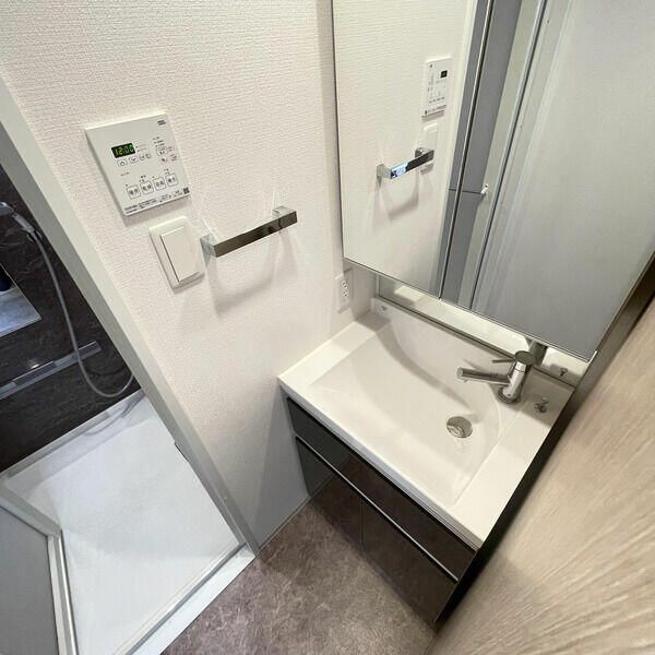 洗面設備　参考写真です