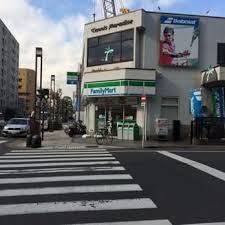 コンビニ　ファミリーマート 墨田亀沢四丁目店（コンビニ）まで51m