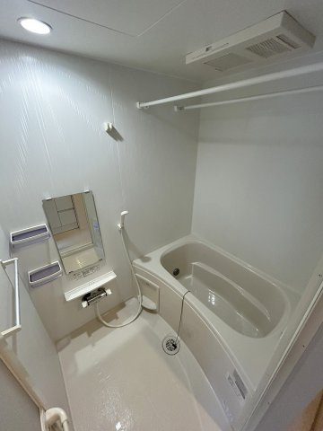 バス・シャワールーム　※同建物別号室参考写真