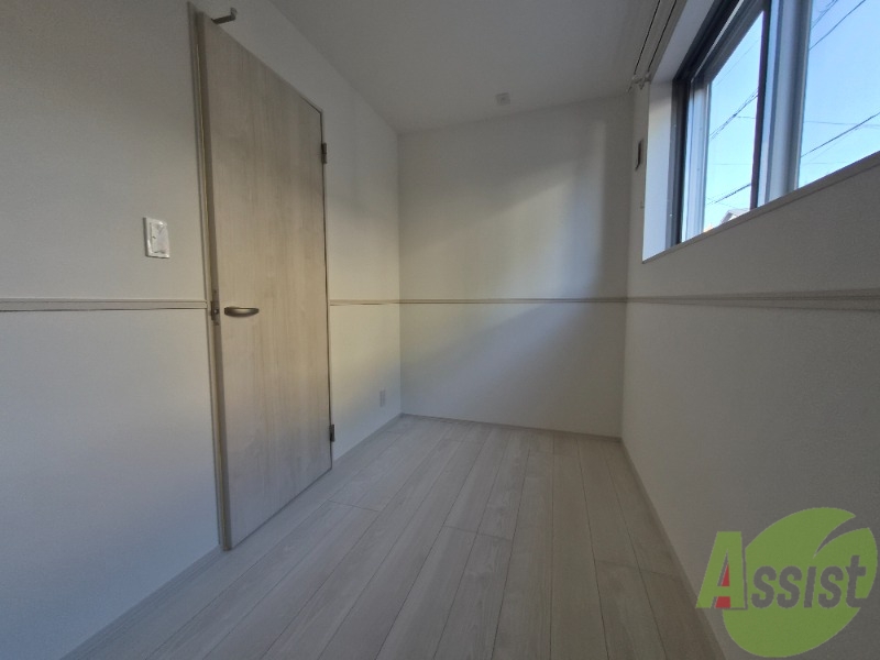 その他部屋・スペース　洋室もございます。寝室としてご利用できます。