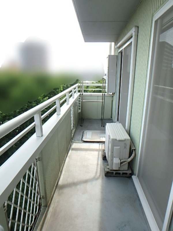 バルコニー　図面と現状に相違がある場合には現状を優先