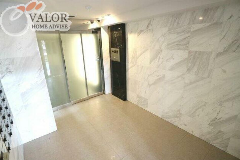 セキュリティ　エントランス