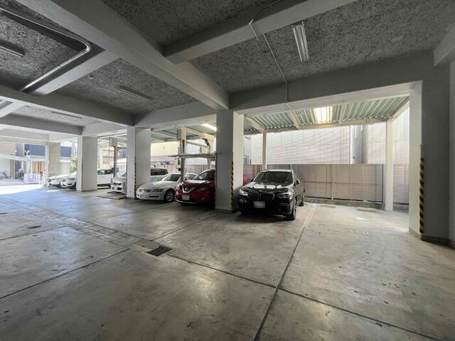 駐車場　駐輪場