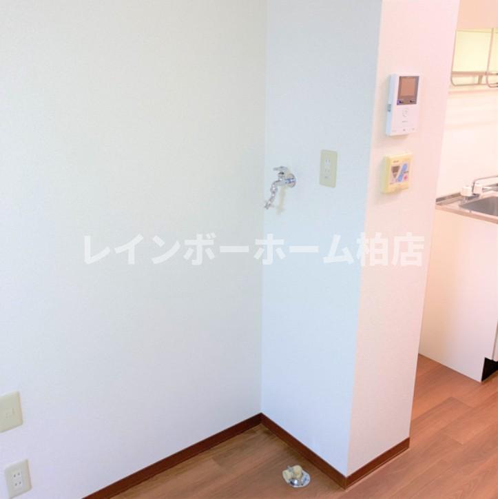 その他設備　室内洗濯機置場です