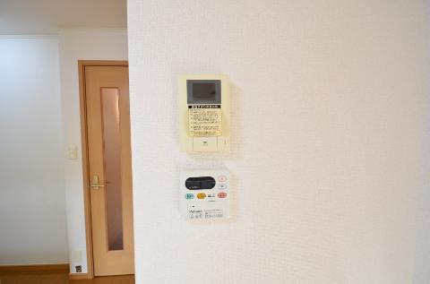 セキュリティ　カメラ付インターホン（イメージ）
