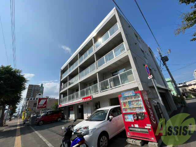 建物外観　札幌市北区麻生町「Ｐａｌａｚｚｏ麻生駅前」