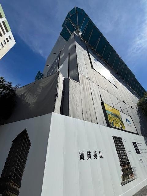 エントランス　駐車場