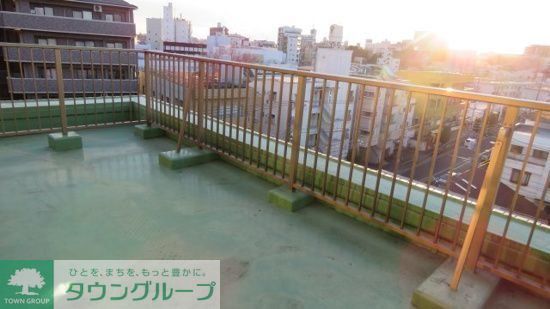 バルコニー　庭