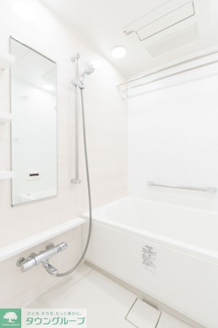 バス・シャワールーム　※写真は同タイプ住戸です。