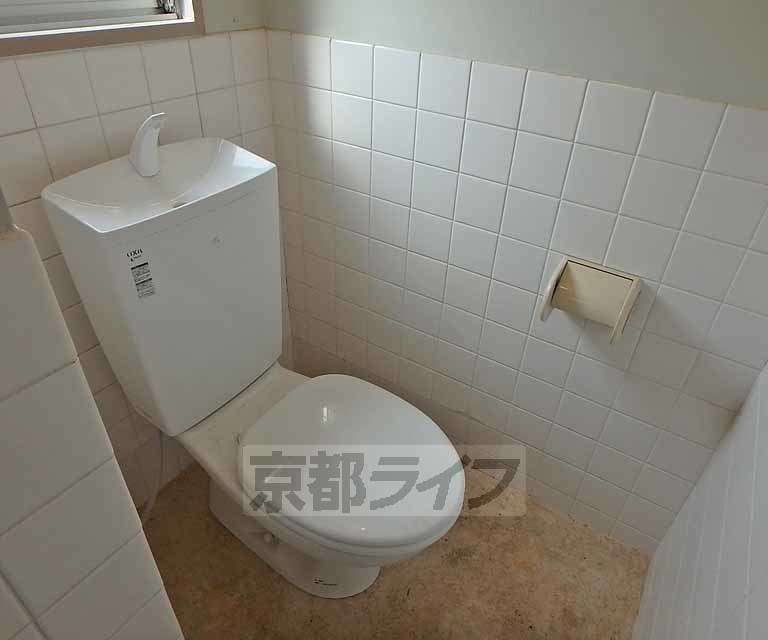 トイレ　洋式トイレです