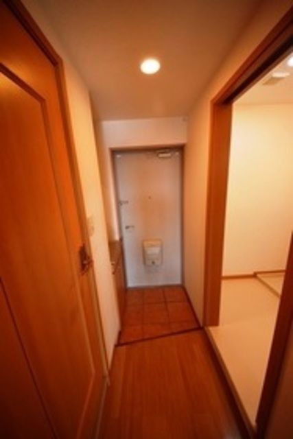 玄関　★見学希望等はタウンハウジング中央林間店までお気軽に♪★