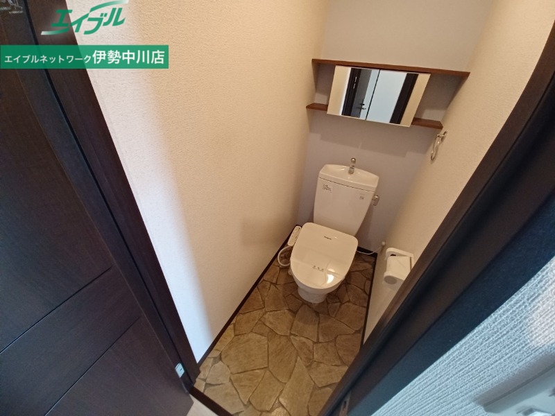 トイレ　同タイプの画像です